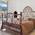 Casa Rosso Melograno