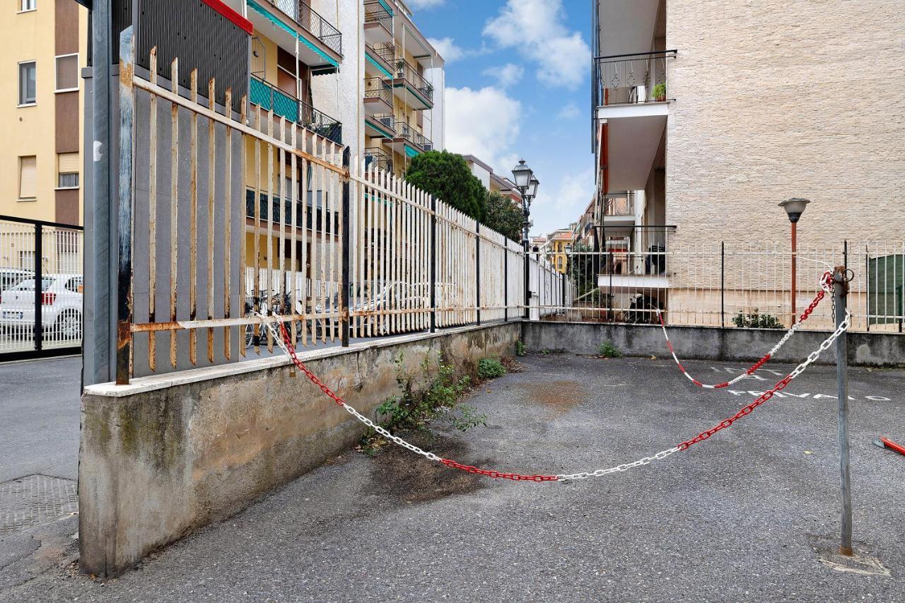 Casa Rosso Melograno Alassio